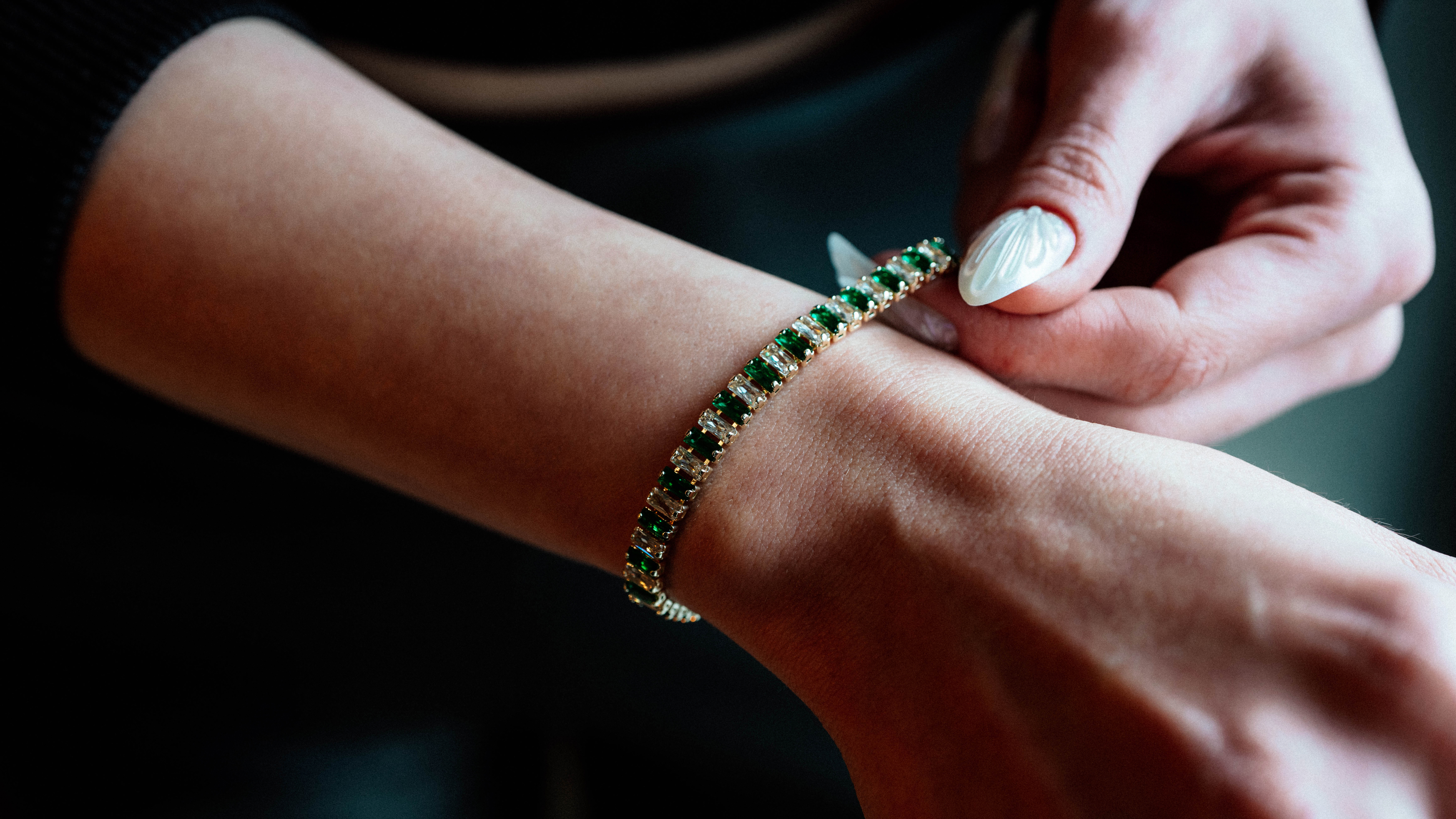 YEŞİL BAGET BİLEKLİK